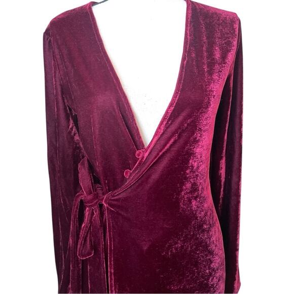 Privacy Please Velvet Merlot Wrap Maxi Dress Size XS Holiday - Picture 2 of 11